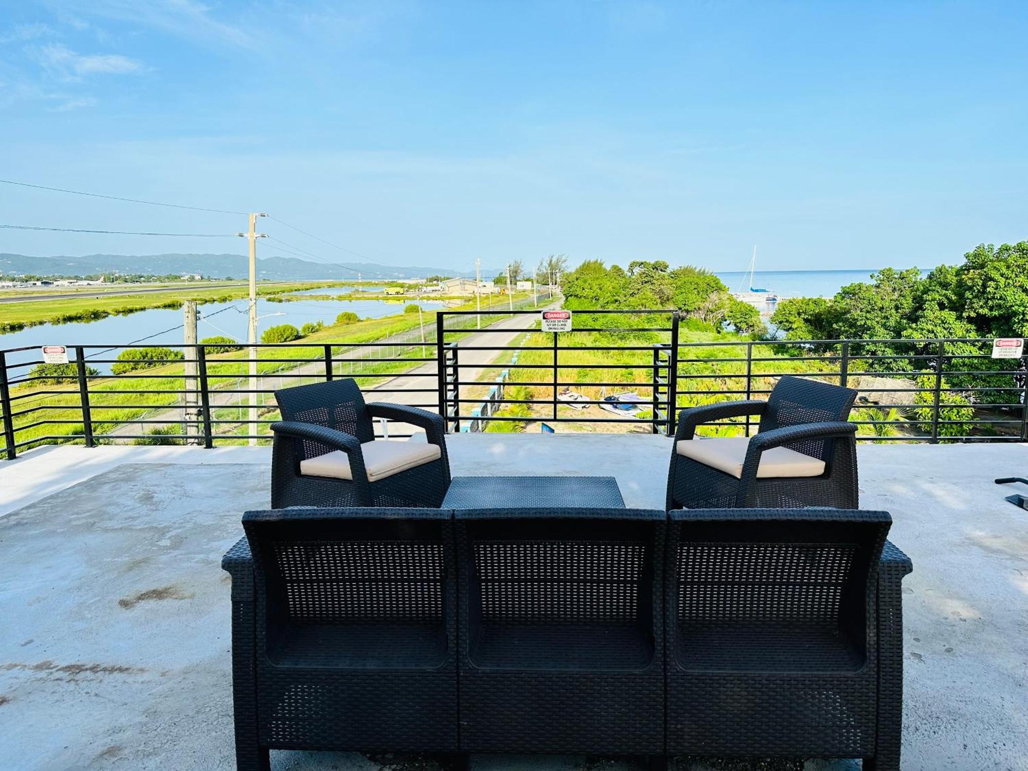 Villa Panorama Бухта Монтего Экстерьер фото